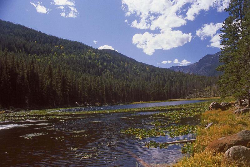 1980-09 Rocky Mtn NP 031 Cub Lake.jpg